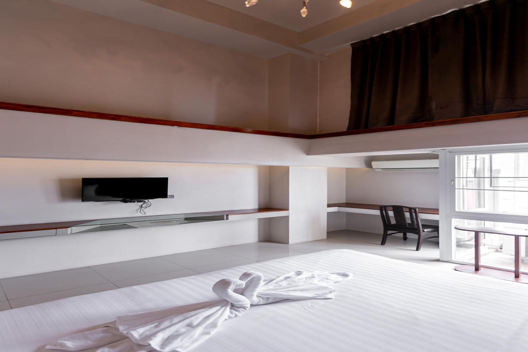 A Room Bangkok Sathorn Eksteriør billede
